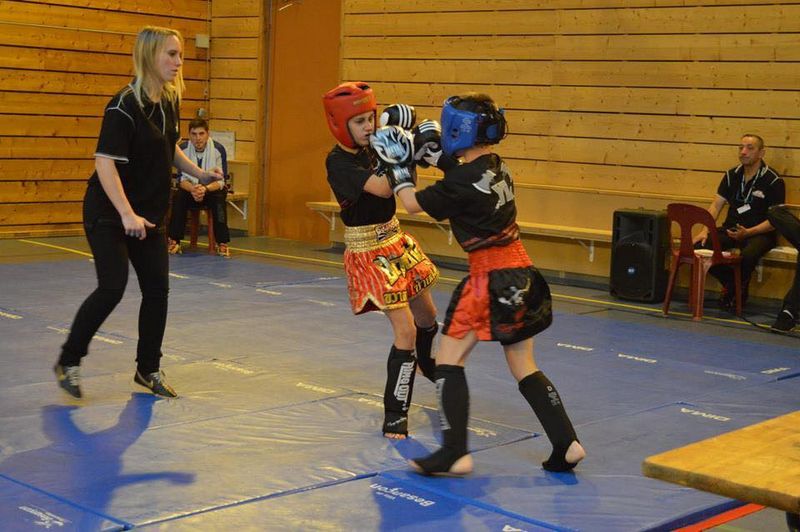 Championnats de Franche-Comté du Kick-Boxing et de Boxe Thaï.Besancon le 22 novembre 2014 - Energy Fight Club championnat_2014__25_.jpg (large)