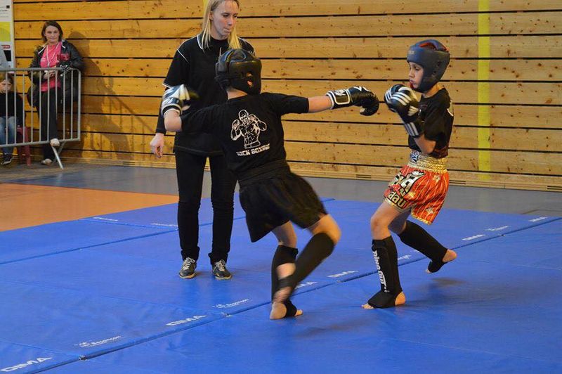 Championnats de Franche-Comté du Kick-Boxing et de Boxe Thaï.Besancon le 22 novembre 2014 - Energy Fight Club championnat_2014__43_.jpg (large)