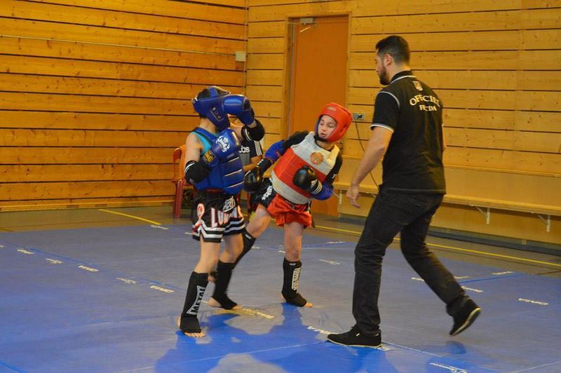 Championnats de Franche-Comté du Kick-Boxing et de Boxe Thaï.Besancon le 22 novembre 2014 - Energy Fight Club championnat_2014__49_.jpg (large)