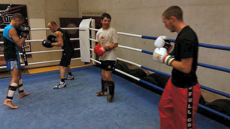 Séance d'entrainement.Lons le Saunier janvier 2015 - Energy Fight Club entrainement__15_.jpg (large)