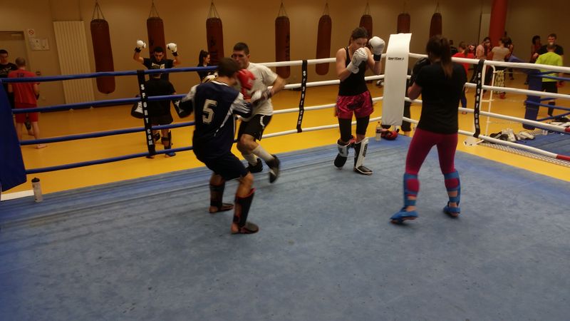 Séance d'entrainement.Lons le Saunier janvier 2015 - Energy Fight Club entrainement__47_.jpg (large)