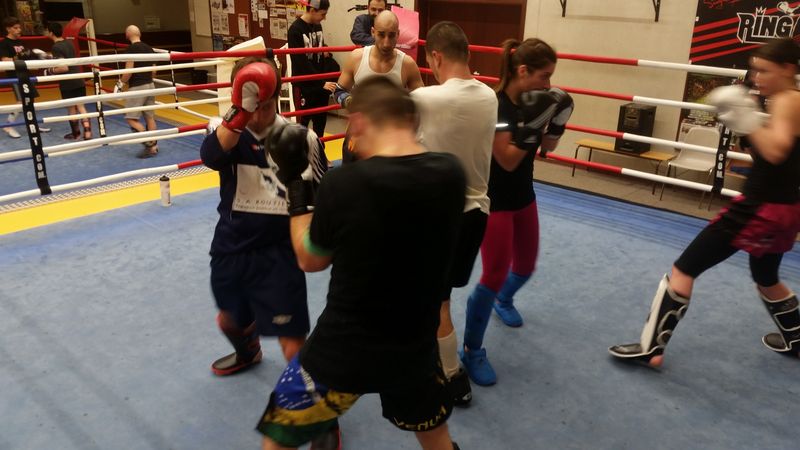 Séance d'entrainement.Lons le Saunier janvier 2015 - Energy Fight Club entrainement__51_.jpg (large)