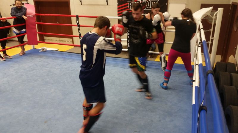 Séance d'entrainement.Lons le Saunier janvier 2015 - Energy Fight Club entrainement__53_.jpg (large)