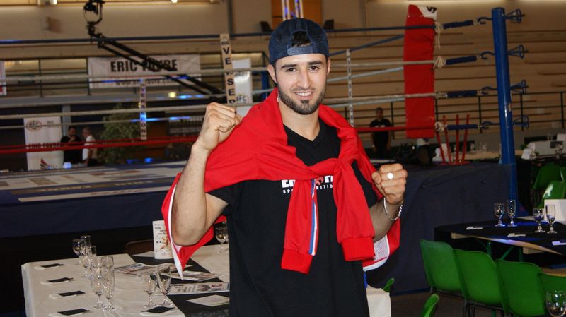 Gala Muay-thaï fighting championship. Lons le Sunier samedi 4 juillet 2015  - Energy Fight Club dsc07321.jpg (large)