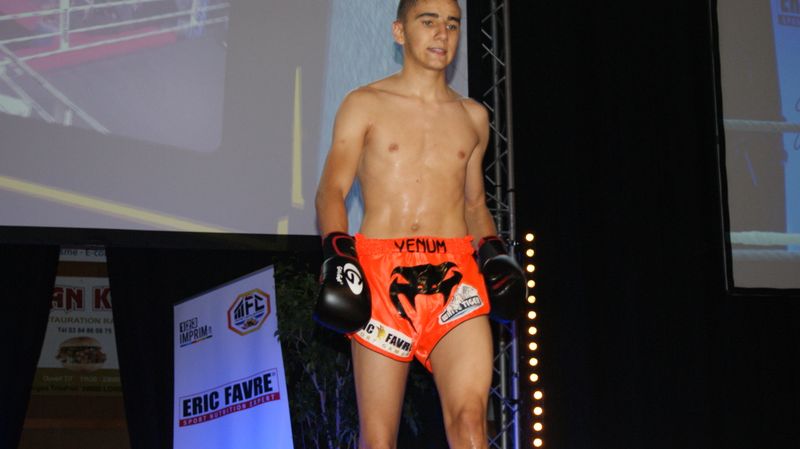 Gala Muay-thaï fighting championship. Lons le Sunier samedi 4 juillet 2015  - Energy Fight Club dsc07379.jpg (large)