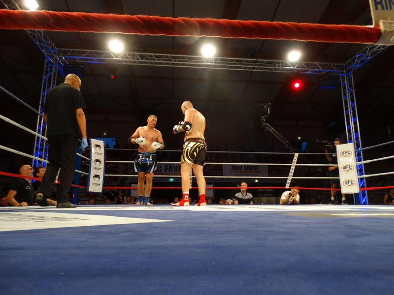 Gala Muay-thaï fighting championship. Lons le Sunier samedi 4 juillet 2015  - Energy Fight Club dsc07495.jpg (large)