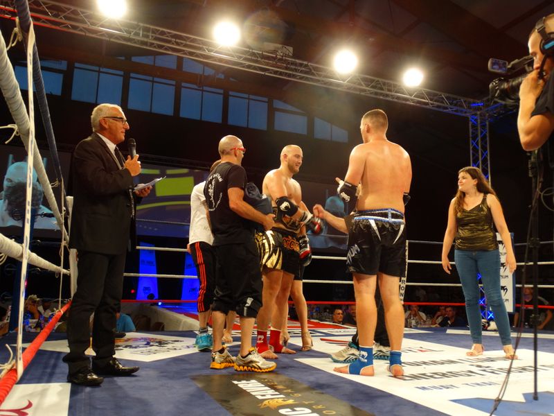 Gala Muay-thaï fighting championship. Lons le Sunier samedi 4 juillet 2015  - Energy Fight Club dsc07505.jpg (large)