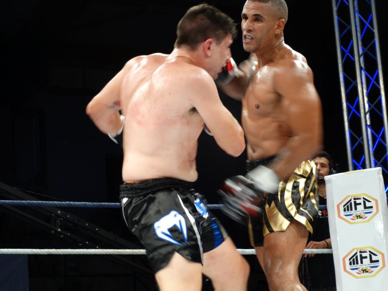 Gala Muay-thaï fighting championship. Lons le Sunier samedi 4 juillet 2015  - Energy Fight Club dsc07525.jpg (large)