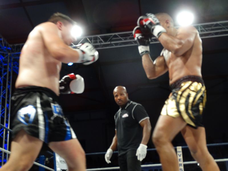 Gala Muay-thaï fighting championship. Lons le Sunier samedi 4 juillet 2015  - Energy Fight Club dsc07546.jpg (large)