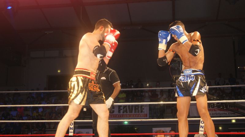 Gala Muay-thaï fighting championship. Lons le Sunier samedi 4 juillet 2015  - Energy Fight Club dsc07563.jpg (large)