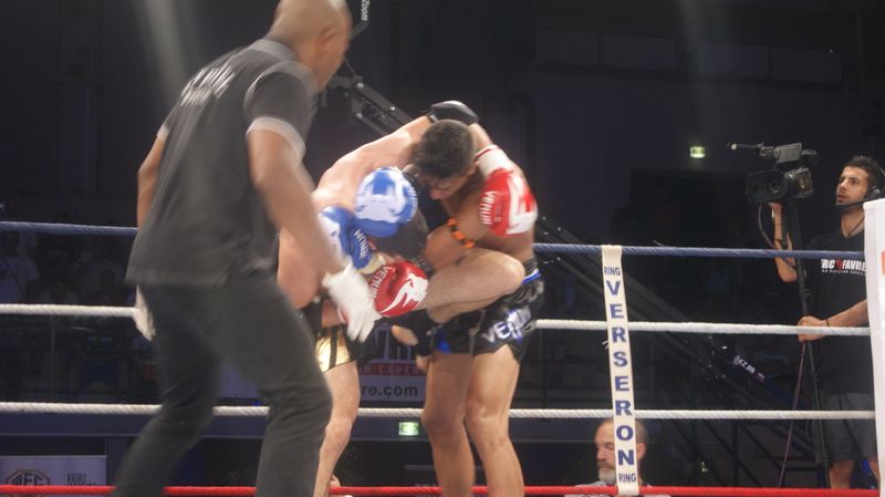 Gala Muay-thaï fighting championship. Lons le Sunier samedi 4 juillet 2015  - Energy Fight Club dsc07591.jpg (large)