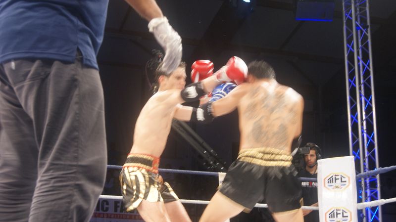 Gala Muay-thaï fighting championship. Lons le Sunier samedi 4 juillet 2015  - Energy Fight Club dsc07615.jpg (large)