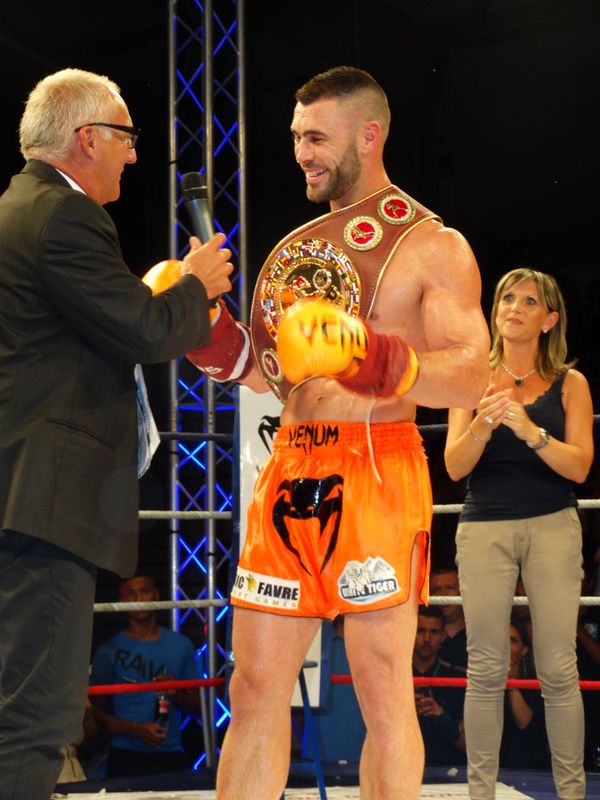 Gala Muay-thaï fighting championship. Lons le Sunier samedi 4 juillet 2015  - Energy Fight Club dsc07733.jpg (large)