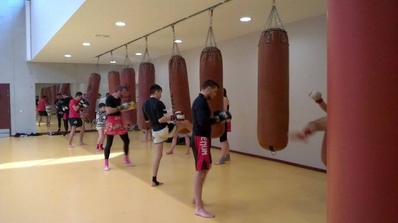 Séance d'entrainement avec Yohan Lidon.Lons le Saunier Mars 2015 - Energy Fight Club 11063267_750945121667466_476079162_n.jpg (large)