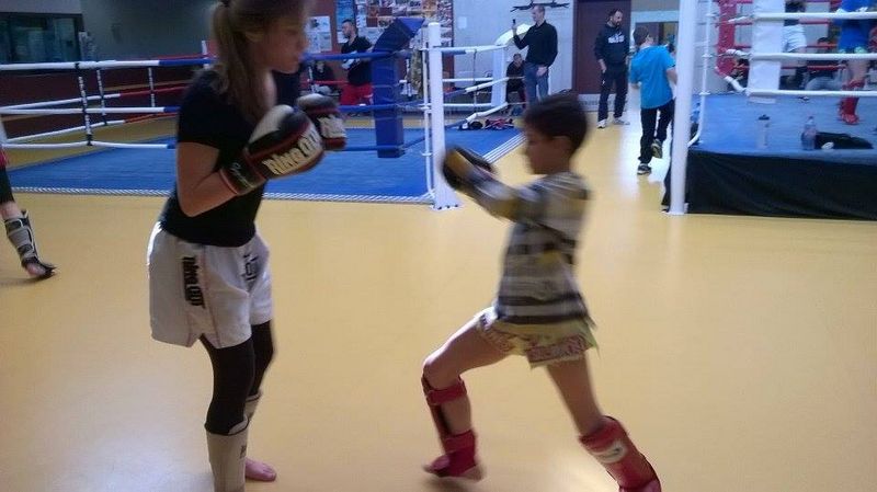 Séance d'entrainement avec Yohan Lidon.Lons le Saunier Mars 2015 - Energy Fight Club 11074535_750944705000841_1234850016_n.jpg (large)