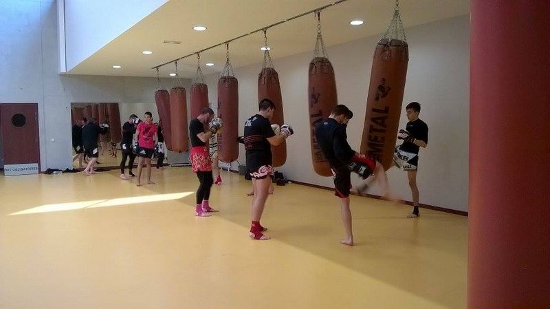 Séance d'entrainement avec Yohan Lidon.Lons le Saunier Mars 2015 - Energy Fight Club 11074642_750945248334120_1055498222_n.jpg (large)