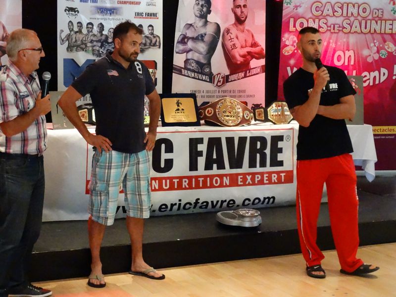 Pesée des champions  au casino .Lons le saunier le 3 juillet 2015 - Energy Fight Club dsc00817.jpg (large)