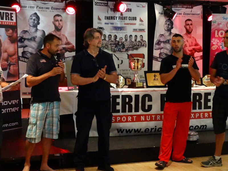 Pesée des champions  au casino .Lons le saunier le 3 juillet 2015 - Energy Fight Club dsc00818.jpg (large)