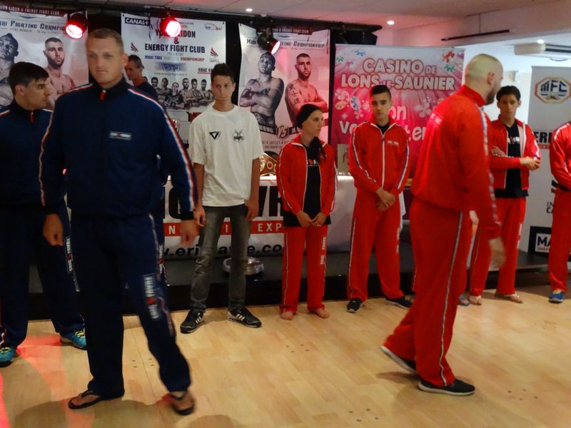 Pesée des champions  au casino .Lons le saunier le 3 juillet 2015 - Energy Fight Club dsc00833.jpg (large)