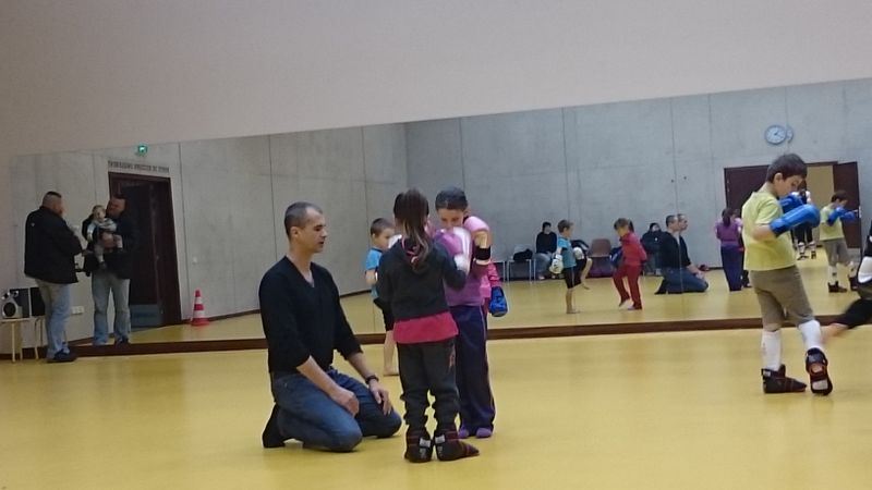 Entrainement du samedi matin enfants et adultes - Energy Fight Club dsc_0040.jpg (large)