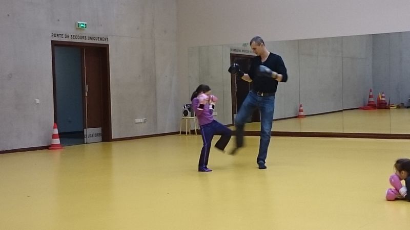 Entrainement du samedi matin enfants et adultes - Energy Fight Club dsc_0051.jpg (large)