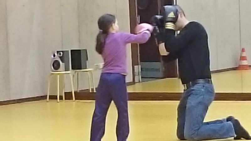 Entrainement du samedi matin enfants et adultes - Energy Fight Club dsc_0061.jpg (large)