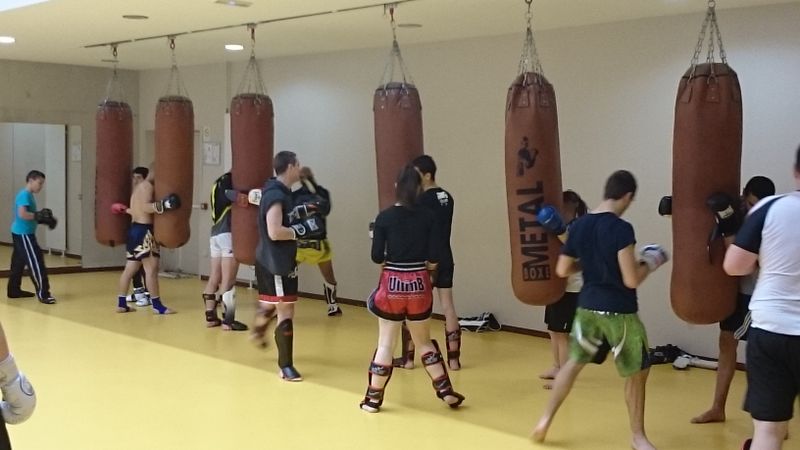 Entrainement du samedi matin enfants et adultes - Energy Fight Club dsc_0086.jpg (large)