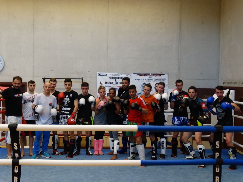Entrainement interclubs Pontarlier & Oyonax .Lons le Saunier le 10 avril 2016 - Energy Fight Club dsc01907.jpg (large)