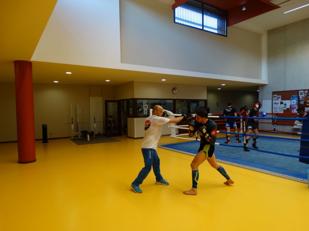 Entrainement interclubs Pontarlier & Oyonax .Lons le Saunier le 10 avril 2016 - Energy Fight Club dsc01940.jpg (large)