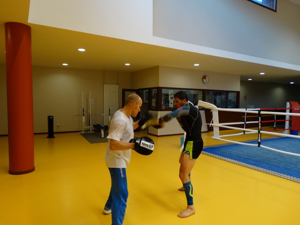 Entrainement interclubs Pontarlier & Oyonax .Lons le Saunier le 10 avril 2016 - Energy Fight Club dsc01950.jpg (large)