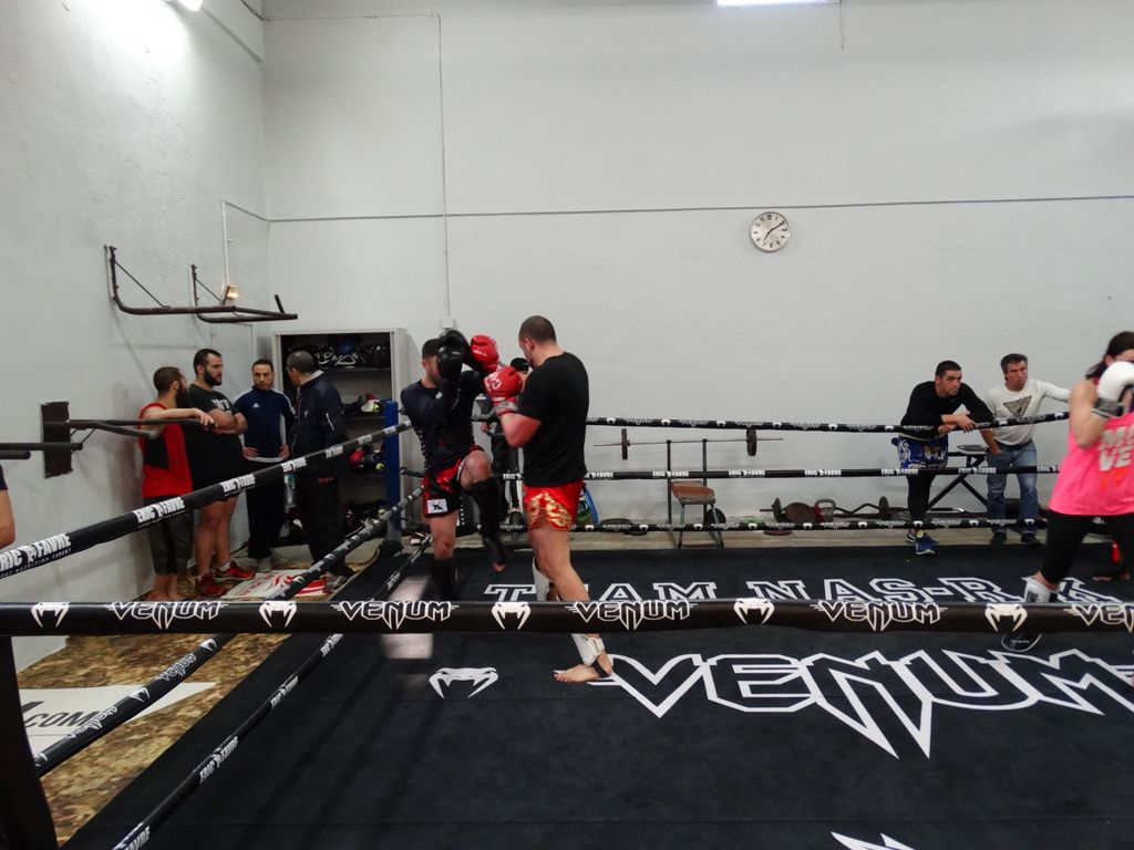 Entrainement à Saint Fons le 12 avril 2016 - Energy Fight Club dsc01998.jpg (large)
