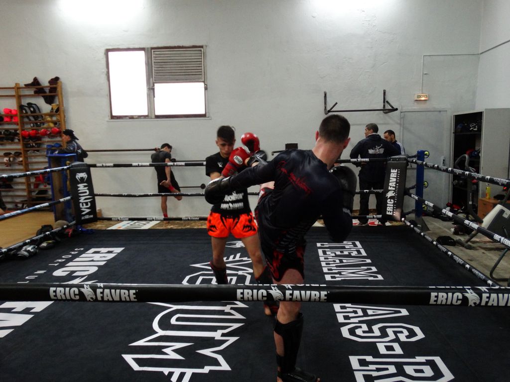 Entrainement à Saint Fons le 12 avril 2016 - Energy Fight Club dsc02039.jpg (large)