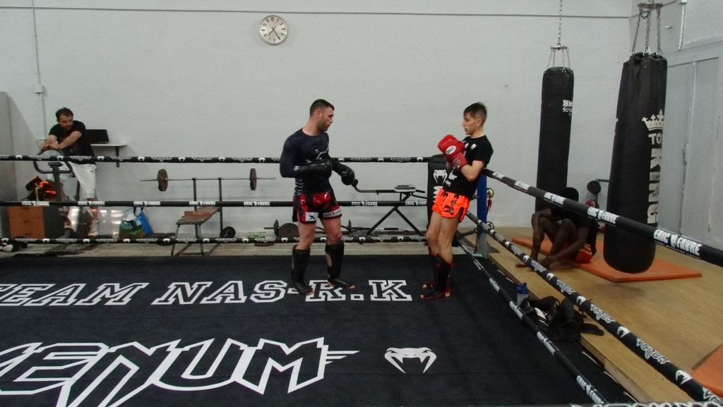 Entrainement à Saint Fons le 12 avril 2016 - Energy Fight Club dsc02065.jpg (large)