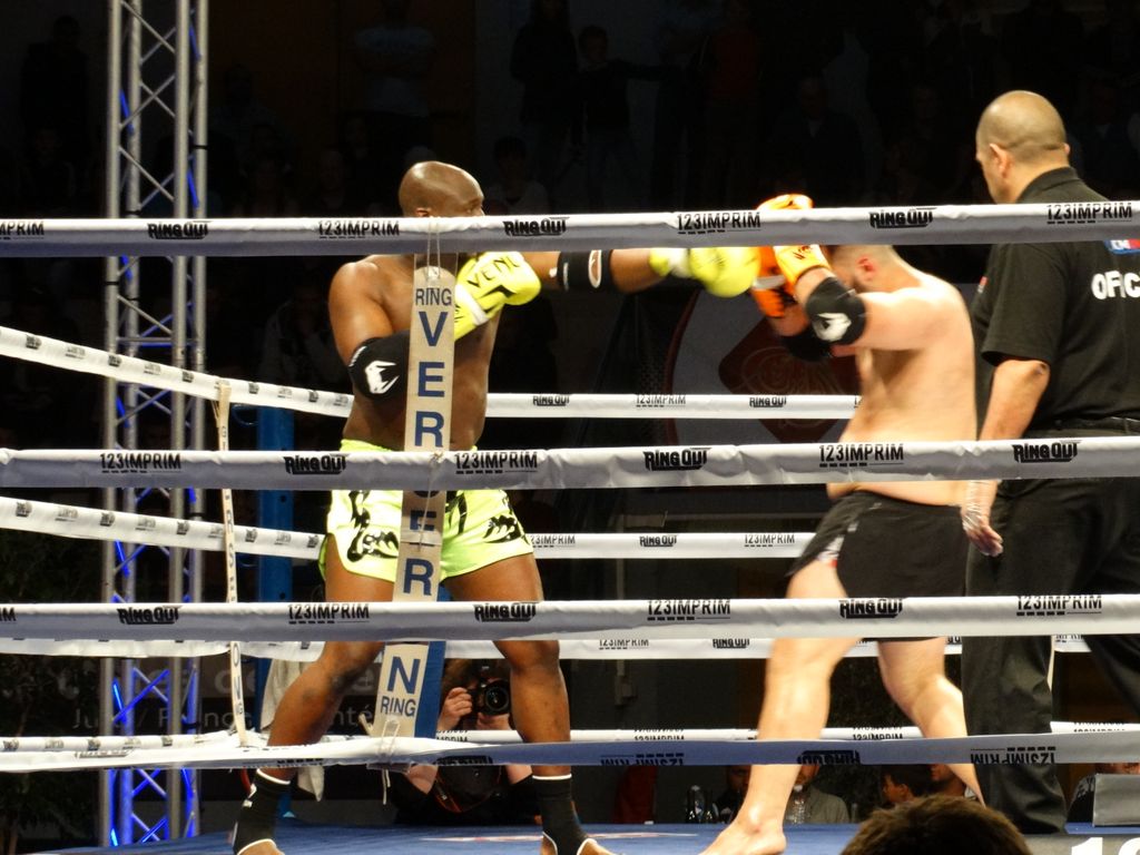 MFC 5.  Lons le Saunier 30 avril 2016 - Energy Fight Club dsc02380.jpg (large)
