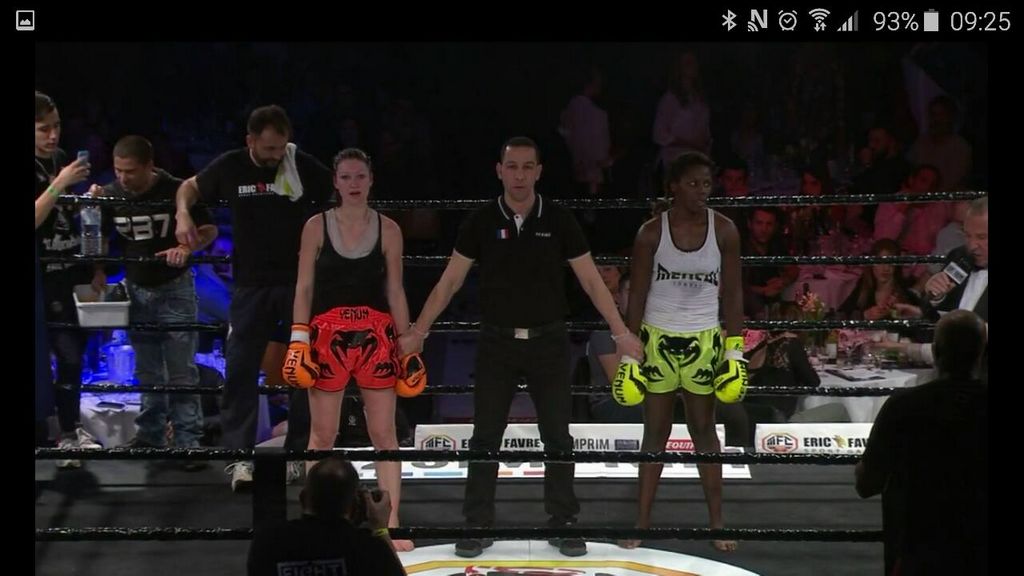 Laurie Catherin.MFC 4 le samedi 5 mars 2016 à St Priest - Energy Fight Club 1272730_10153917966146788_7333223607571491323_o.jpg (large)