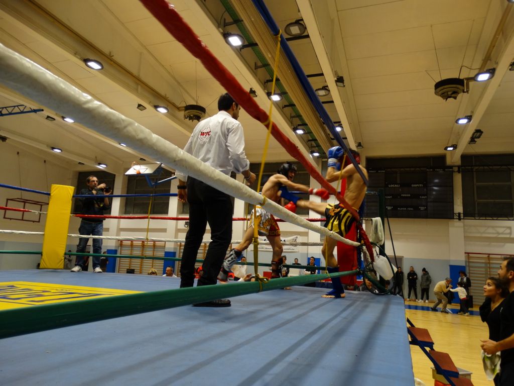 Milan le 20 décembre 2015 - Energy Fight Club dsc01062.jpg (large)