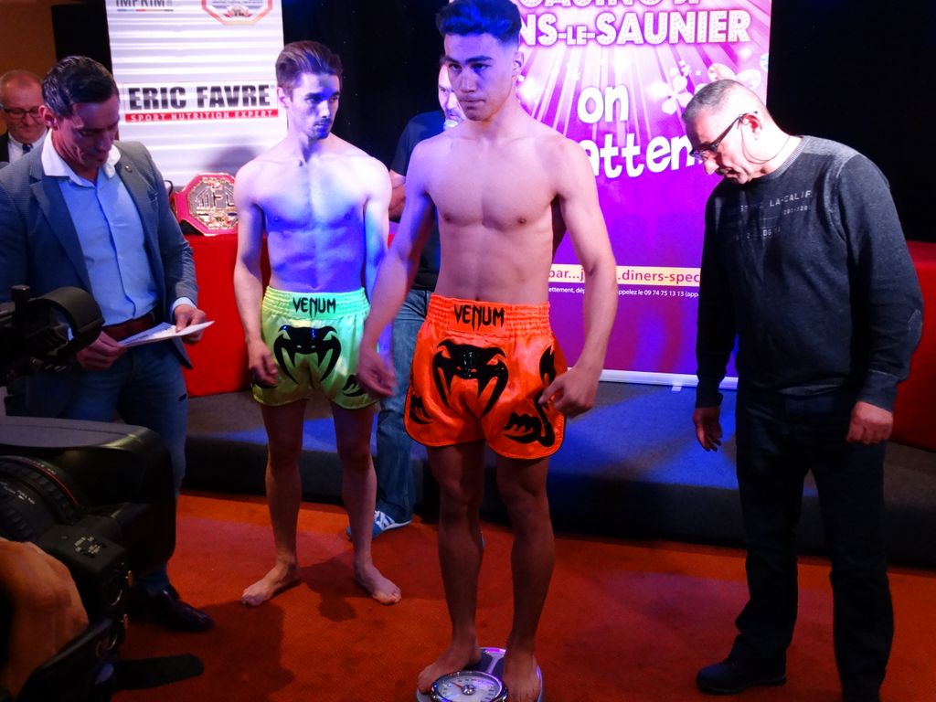 Pesée du MFC5.Lons le saunier le 29 avril 2016 - Energy Fight Club dsc02106.jpg (large)