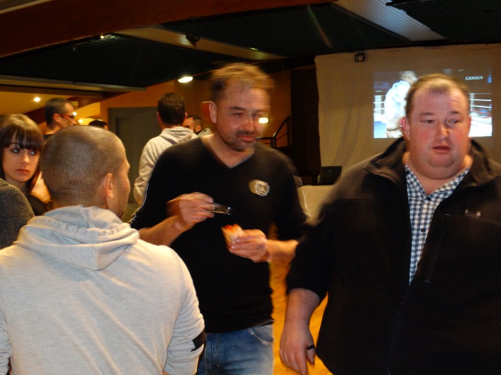 Soirée remerciements aux sponsors et bénévoles.Lons le Saunier le 11 décembre 2015 - Energy Fight Club dsc00736.jpg (large)