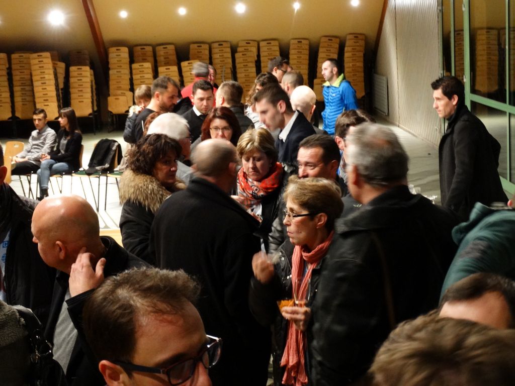 Soirée remerciements aux sponsors et bénévoles.Lons le Saunier le 11 décembre 2015 - Energy Fight Club dsc00744.jpg (large)