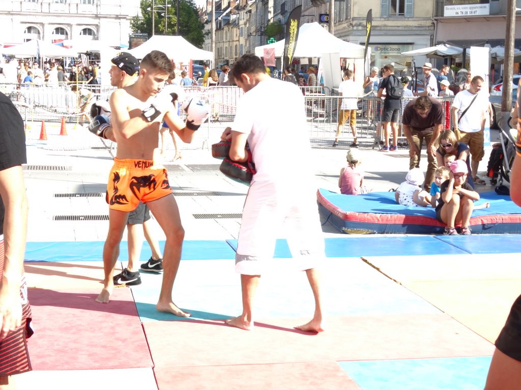 
Fêtes du sport.Lons le Saunier septembre 2016 - Energy Fight Club energy_fight_club__104_.jpg (large)