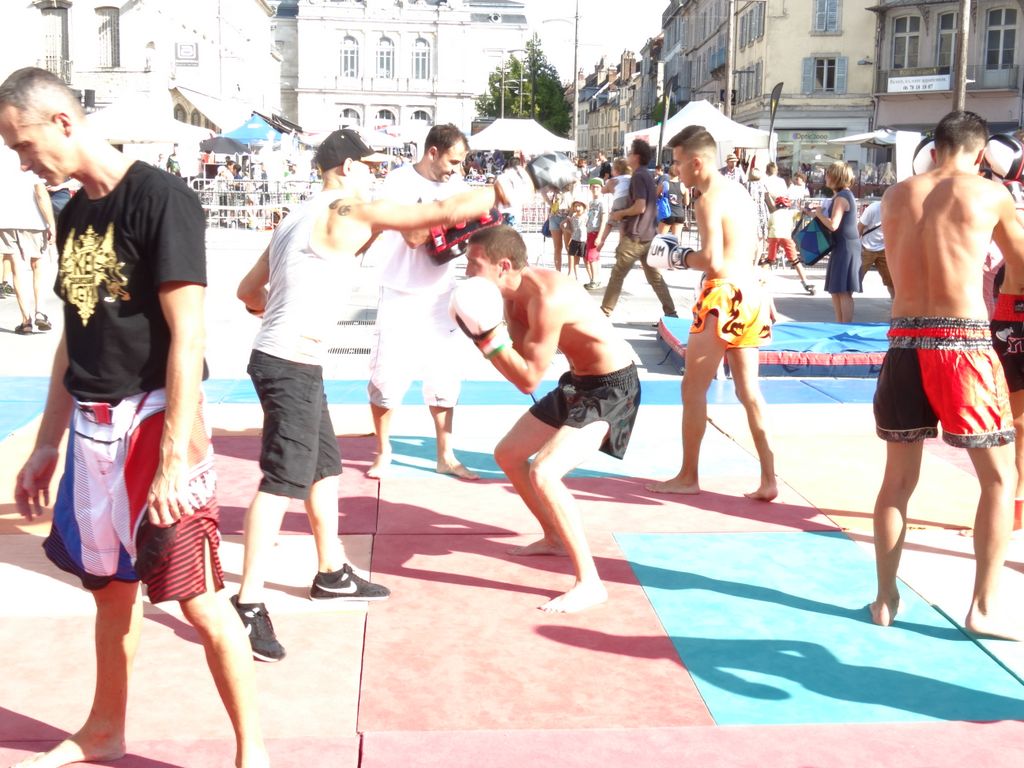 
Fêtes du sport.Lons le Saunier septembre 2016 - Energy Fight Club energy_fight_club__111_.jpg (large)