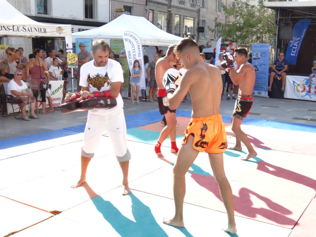 
Fêtes du sport.Lons le Saunier septembre 2016 - Energy Fight Club energy_fight_club__130_.jpg (large)