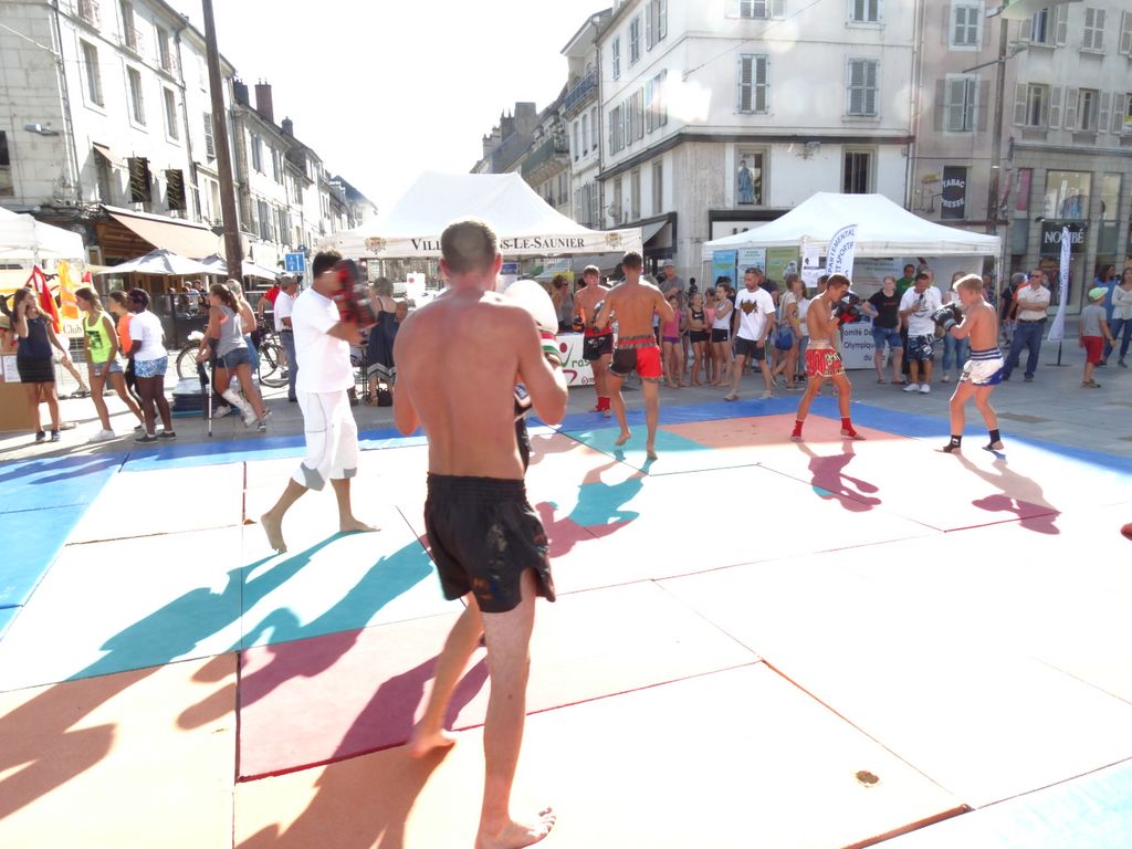 
Fêtes du sport.Lons le Saunier septembre 2016 - Energy Fight Club energy_fight_club__142_.jpg (large)