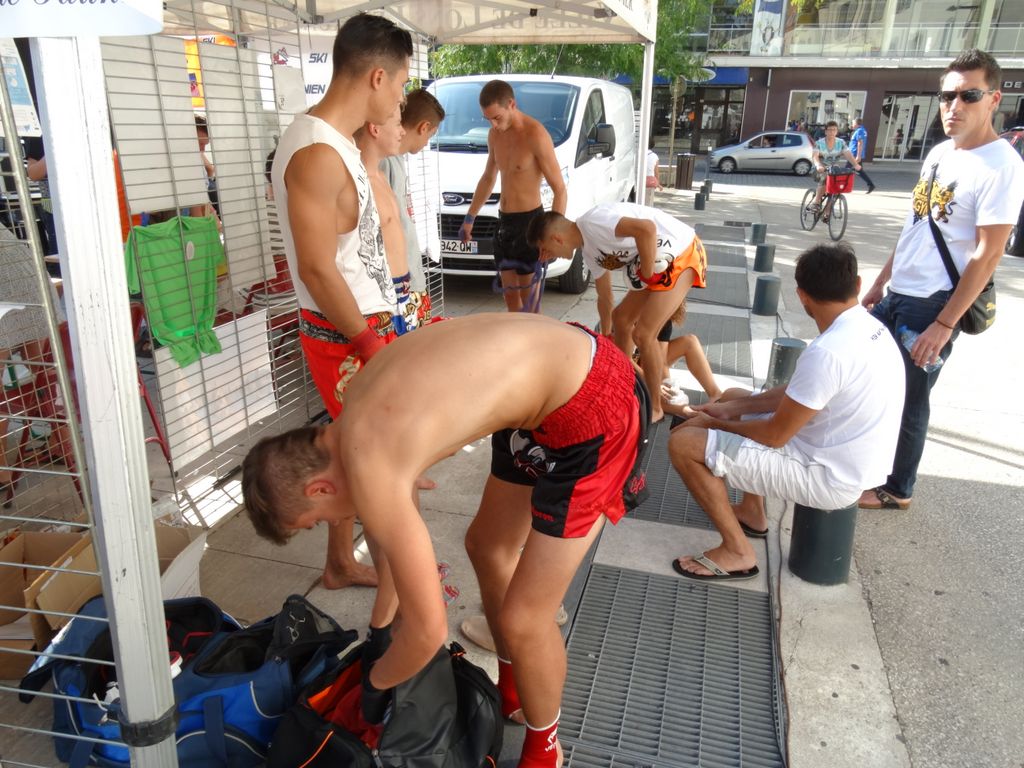 
Fêtes du sport.Lons le Saunier septembre 2016 - Energy Fight Club energy_fight_club__5_.jpg (large)