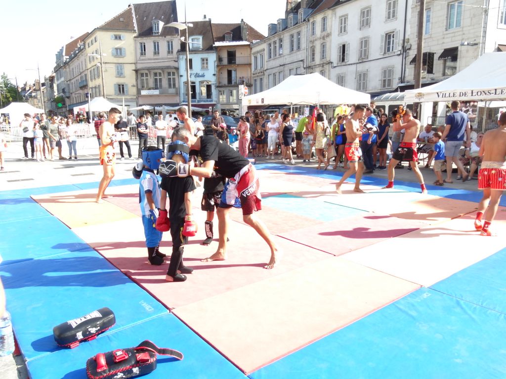 
Fêtes du sport.Lons le Saunier septembre 2016 - Energy Fight Club energy_fight_club__75_.jpg (large)