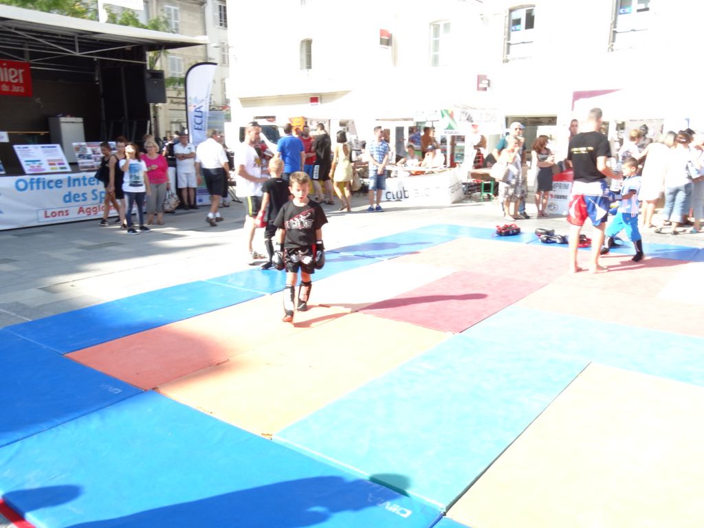 
Fêtes du sport.Lons le Saunier septembre 2016 - Energy Fight Club energy_fight_club__8_.jpg (large)