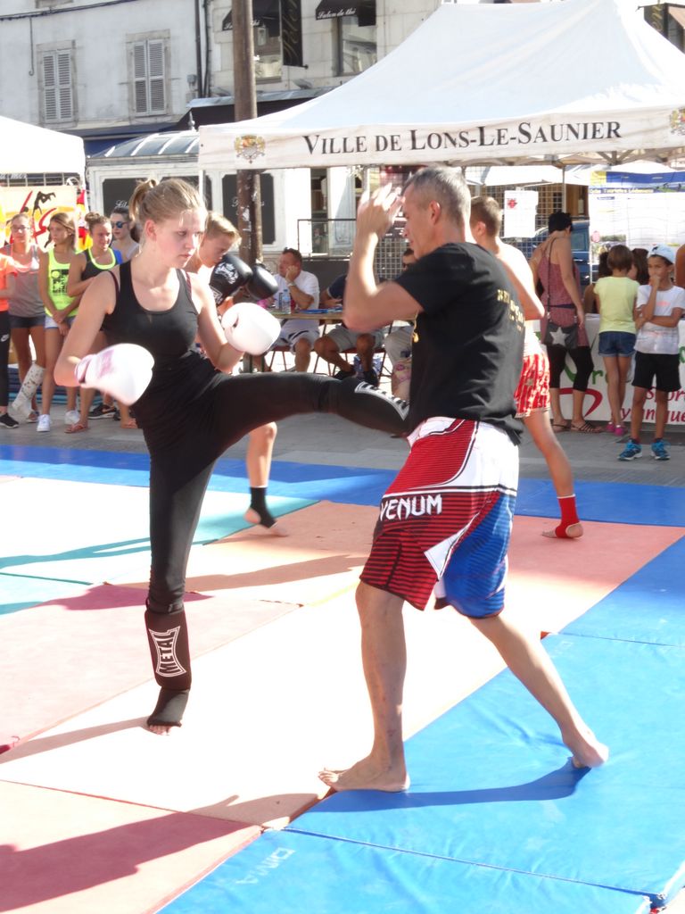 
Fêtes du sport.Lons le Saunier septembre 2016 - Energy Fight Club energy_fight_club__94_.jpg (large)