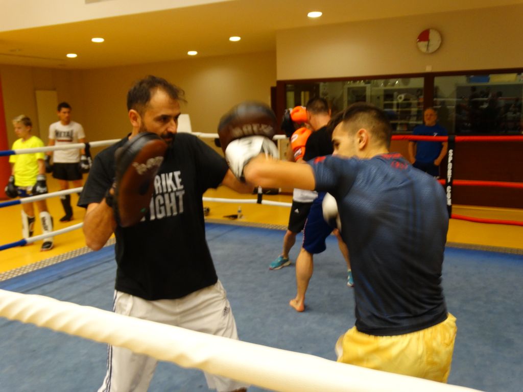 Entrainement avec Yoann Lidon ,octobre 2016 - Energy Fight Club dsc02825.jpg (large)