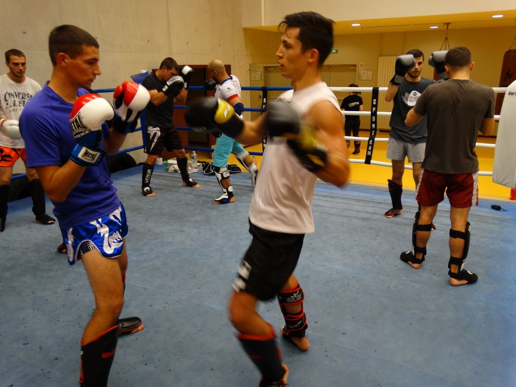 Entrainement avec Yoann Lidon ,octobre 2016 - Energy Fight Club dsc02831.jpg (large)