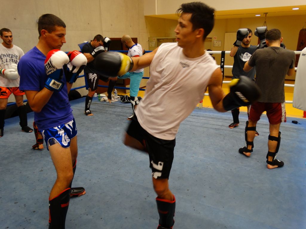 Entrainement avec Yoann Lidon ,octobre 2016 - Energy Fight Club dsc02832.jpg (large)